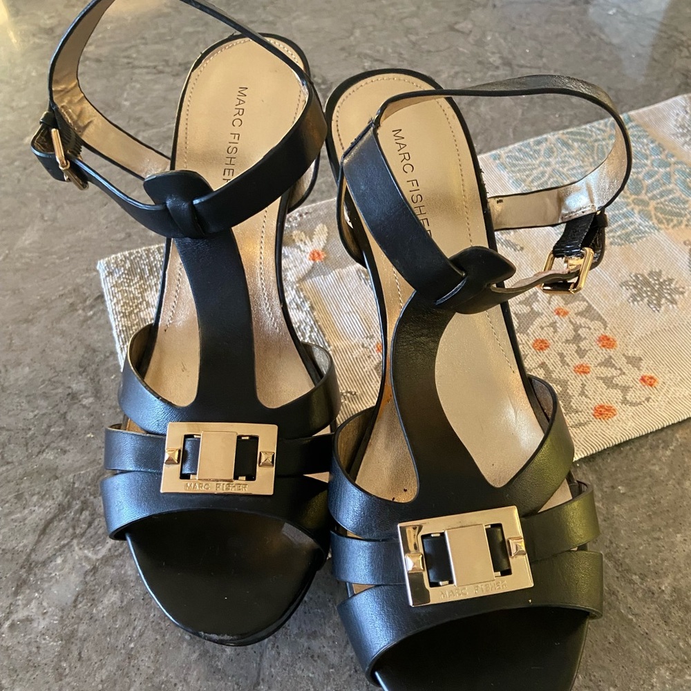 Marc Fisher Black Women's Sandals